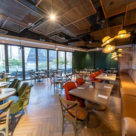 Premier Inn Dubai Barsha Heights-3