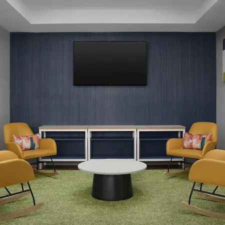Spark By Hilton Miami Doral-2