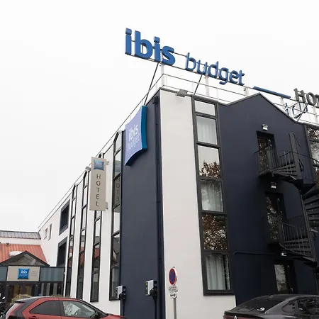 Hotel Ibis Budget Rennes Cesson-2