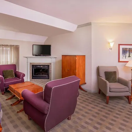 Sheraton Springfield Monarch Place Hotel-2