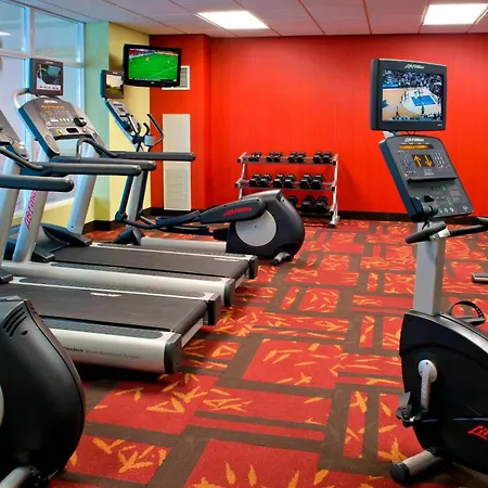 Courtyard By Marriott Niagara Falls-3