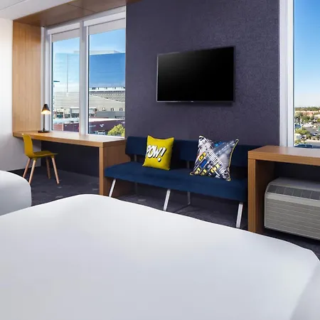 Aloft By Marriott Tempe-2
