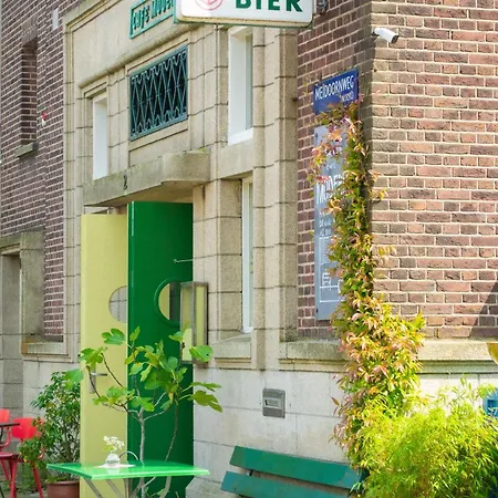 Cafe Modern-2