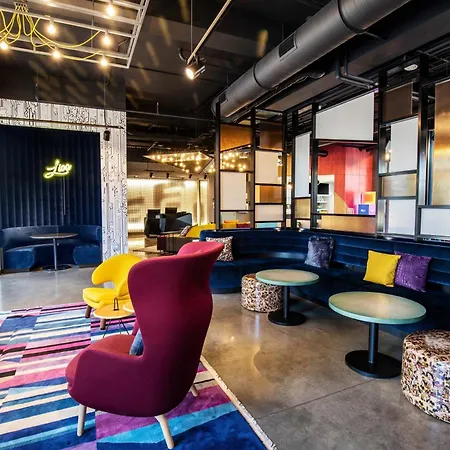 Aloft By Marriott Reno-Tahoe International Airport-2