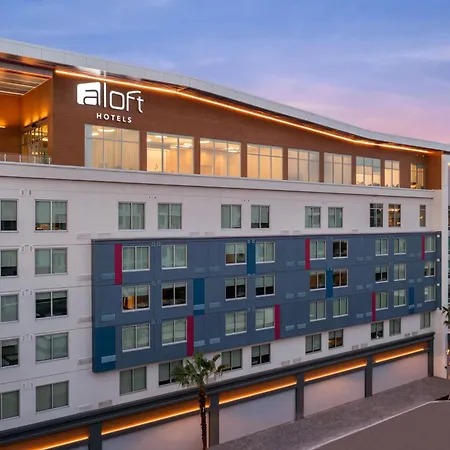 Aloft By Marriott Tampa Midtown-3
