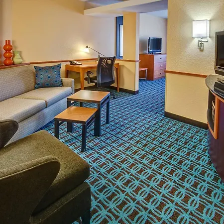 Fairfield Inn And Suites By Marriott Naples-2