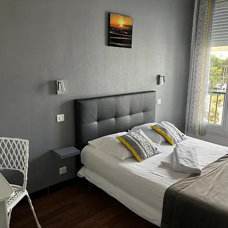 Crystal Hotel-2