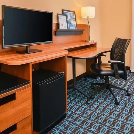 Fairfield Inn & Suites Beaumont-3