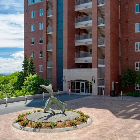 The Harborvale, Autograph Collection-3
