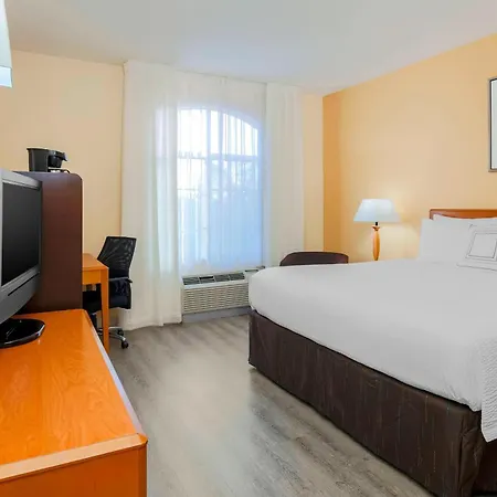 Fairfield Inn & Suites Temecula-2