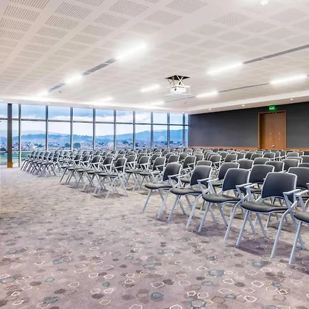 Courtyard By Marriott Bogota Airport-2