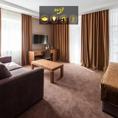 Crystal Hotel-3