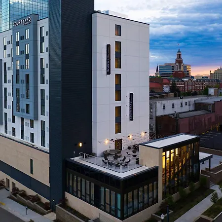 Courtyard By Marriott Knoxville Downtown-2