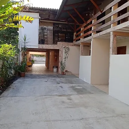 Hospedaria Recanto dos Pássaros-3