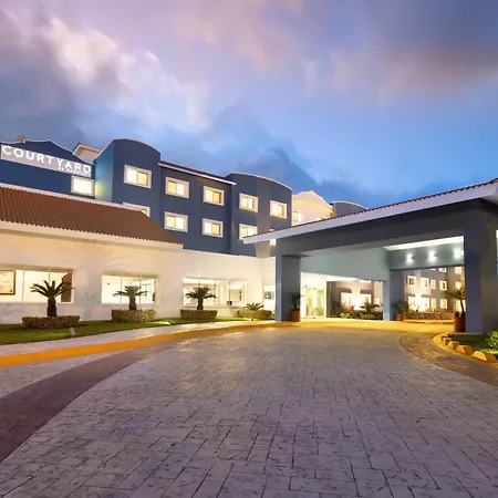 Courtyard By Marriott Cancun Airport-3