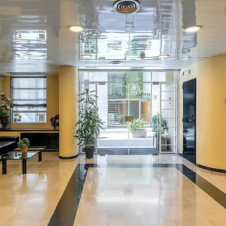 Aparthotel Bertran-3