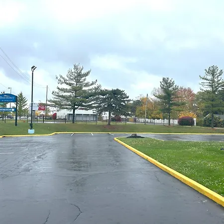 Baymont Inn And Suites By Wyndham Columbus / Near Osu-2