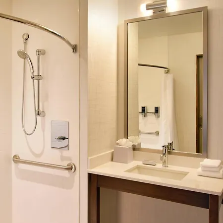 Four Points By Sheraton Coral Gables-3