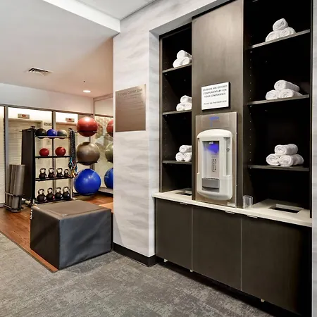 Fairfield Inn & Suites By Marriott Plymouth-2