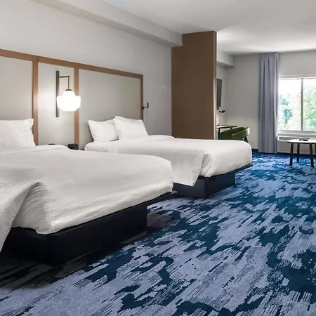 Fairfield Inn & Suites Rocky Mount-2