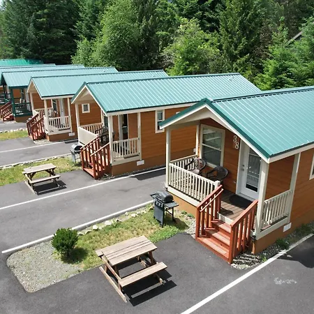 Packwood Lodge & Cabins-2