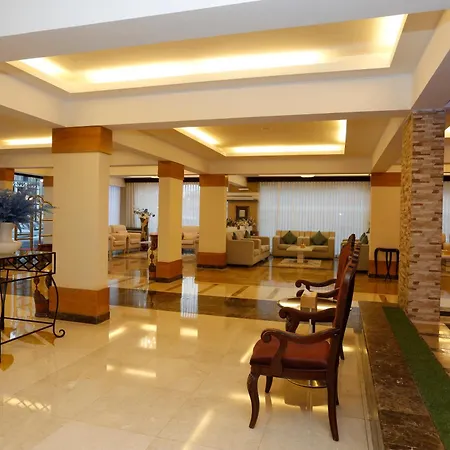 Hotelier Suites By Cantonal-2