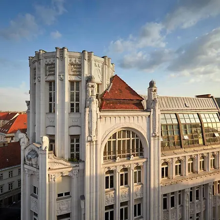 Al Habtoor Palace Budapest, Preferred Hotels & Resorts-3