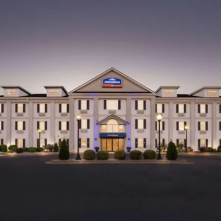 Howard Johnson By Wyndham Jackson-2