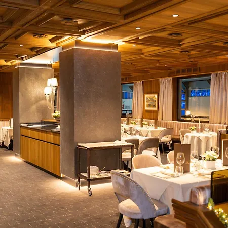 Hotel Aaritz-2