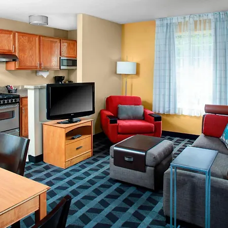 Towneplace Suites Fresno-3