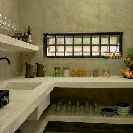 Amor Rooms-2