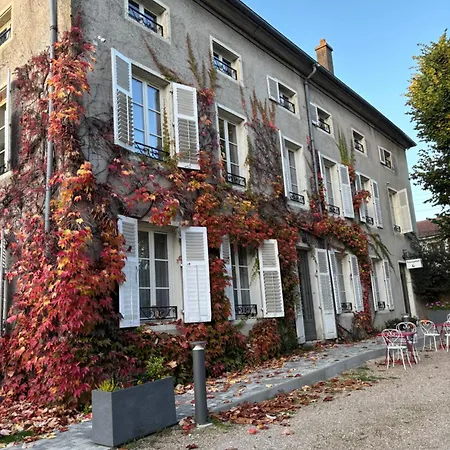 Logis Hotel Du Parc-2
