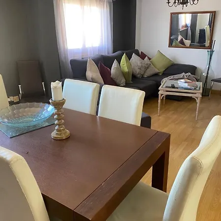Double Room In Shared Apartment - Private Space In Denia Centre-2