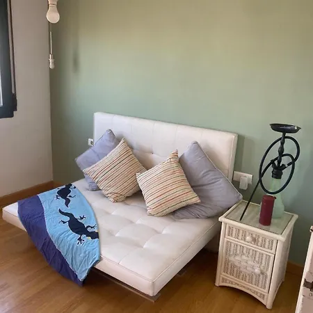 Double Room In Shared Apartment - Private Space In Denia Centre-3