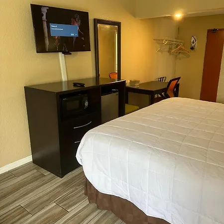 A-1 Budget Motel-2