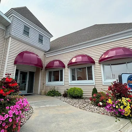 Magnuson Grand Pioneer Inn And Suites-2