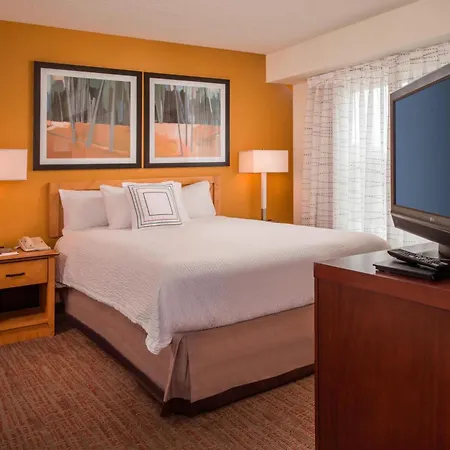Residence Inn Frederick-3