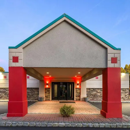 Ramada By Wyndham Parsippany-3