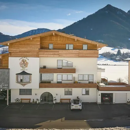 Hotel Garni Tirol-2