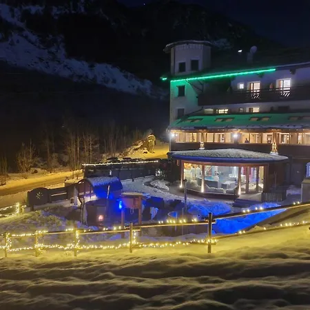 Alps Oriental Wellness Hotel-3
