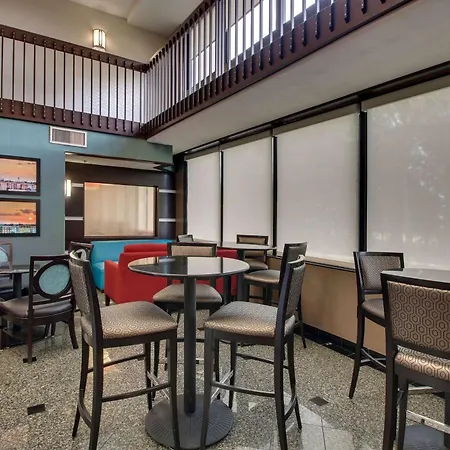 Heritage Inn & Suites The Woodlands, Trademark By Wyndham-3