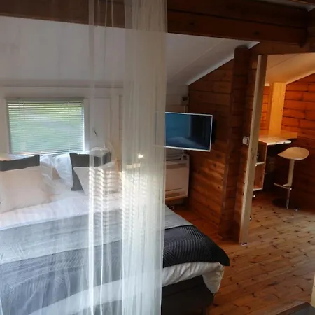 Scandinavisch dorp-3