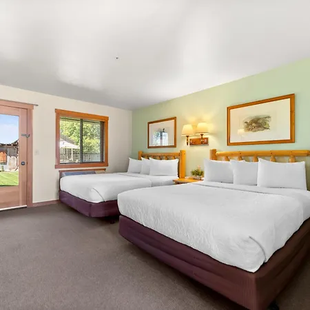 Mt Gardner Inn-2