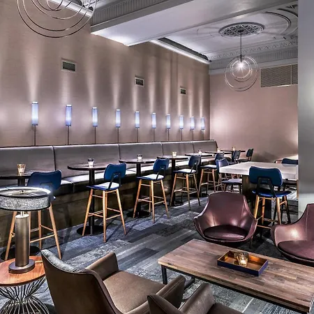 Cambria Hotel Chicago Loop - Theatre District-2