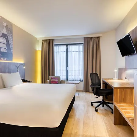 Holiday Inn Brussels Schuman By Ihg-3