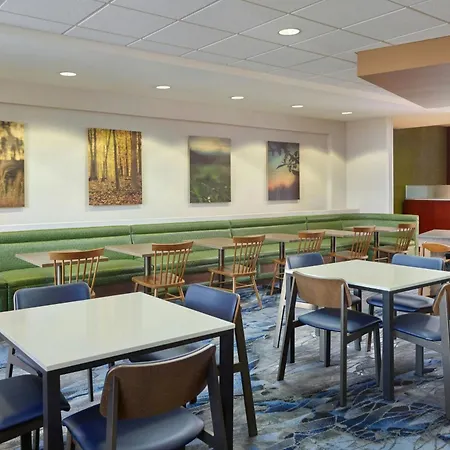 Fairfield Inn & Suites By Marriott Jackson-2