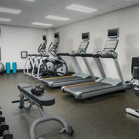 Courtyard By Marriott Muncie At Horizon Convention Center-3