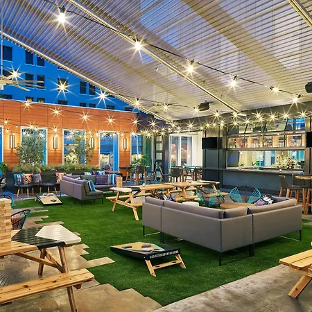 Aloft By Marriott Austin Downtown-2