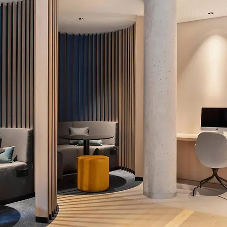 Courtyard By Marriott Freiburg-2