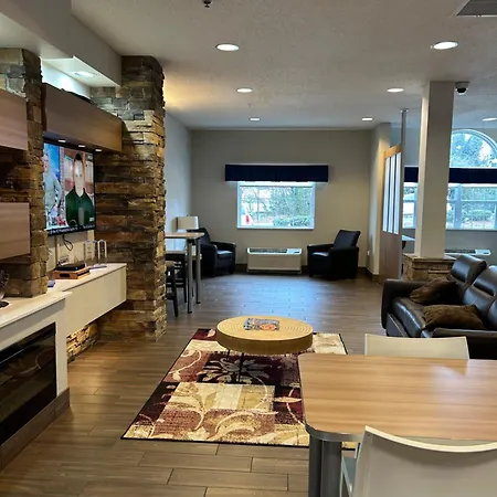 Microtel Inn & Suites By Wyndham-3